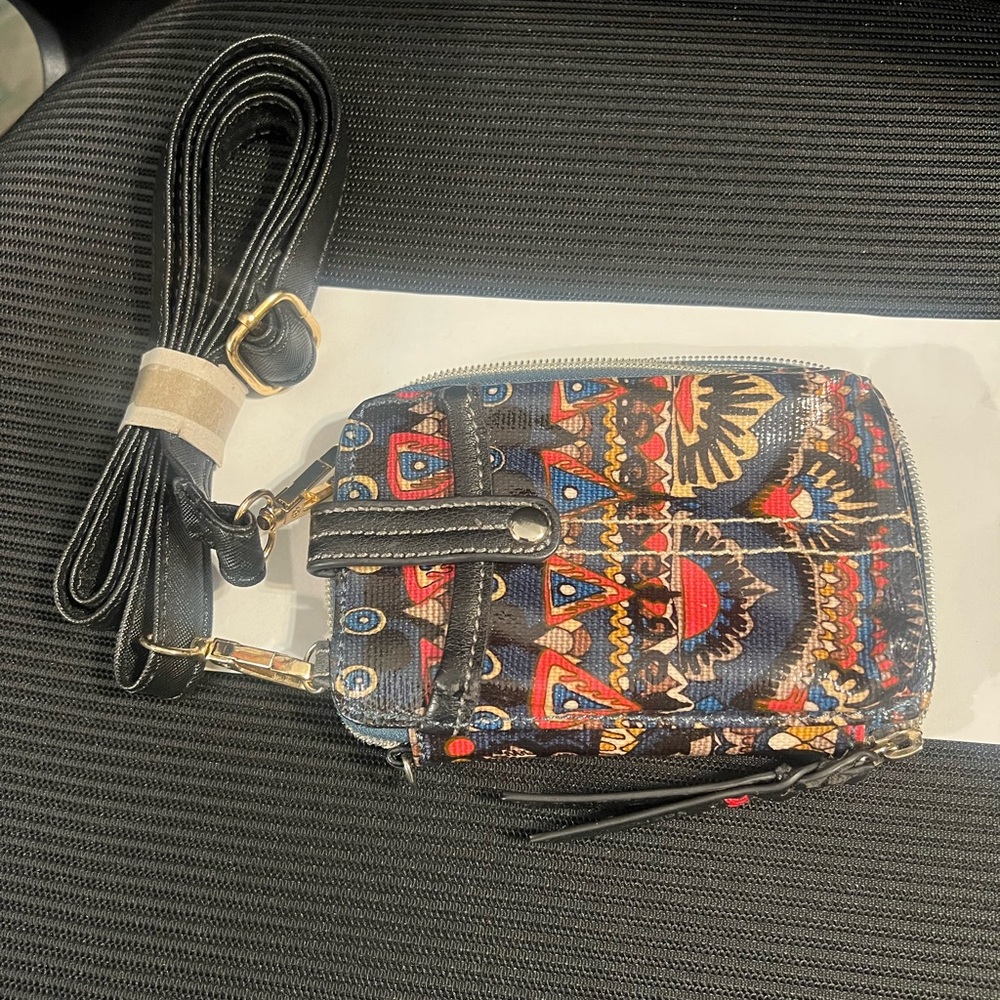 New Never Used Sakroots Crossbody Wallet